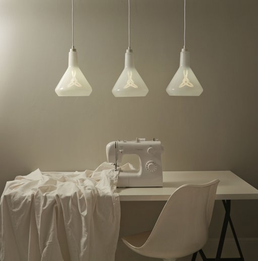 PLUMEN-Drop-Top-Lamp-Shade-White-seamstress__3_  Hulger